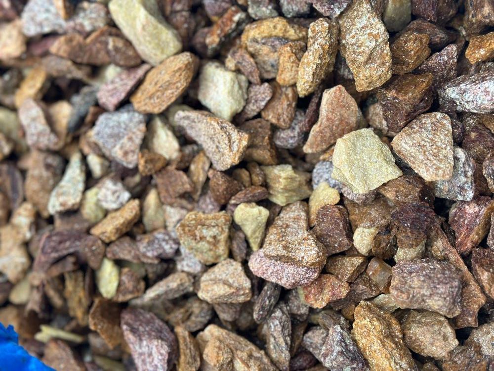 Златолит персиковый декоративная каменная крошка купить в Ярославской области