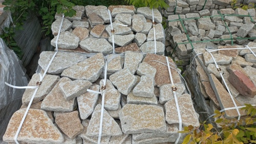 Плитняк гранитный галтованный купить в Ярославской области