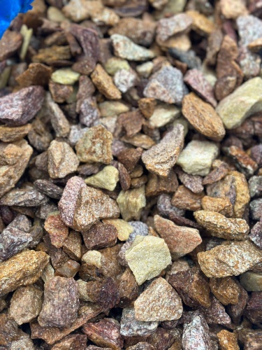 Златолит персиковый декоративная каменная крошка купить в Ярославской области