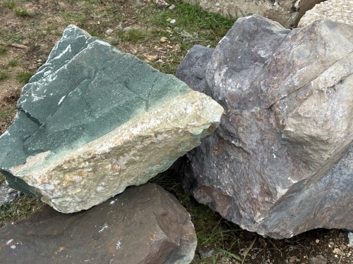 Камни для ландшафтного дизайна зелёные 10-60 килограмм купить в Ярославской области