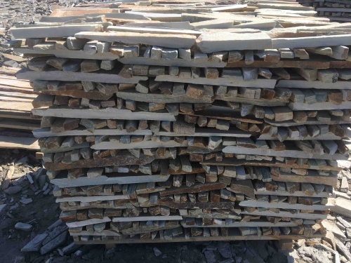 Горбушка златолит золотистый для облицовки купить в Ярославской области