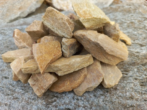 Златолит жёлтый декоративная каменная крошка купить в Ярославской области