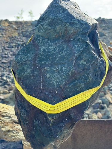 Купить валуны зелёные